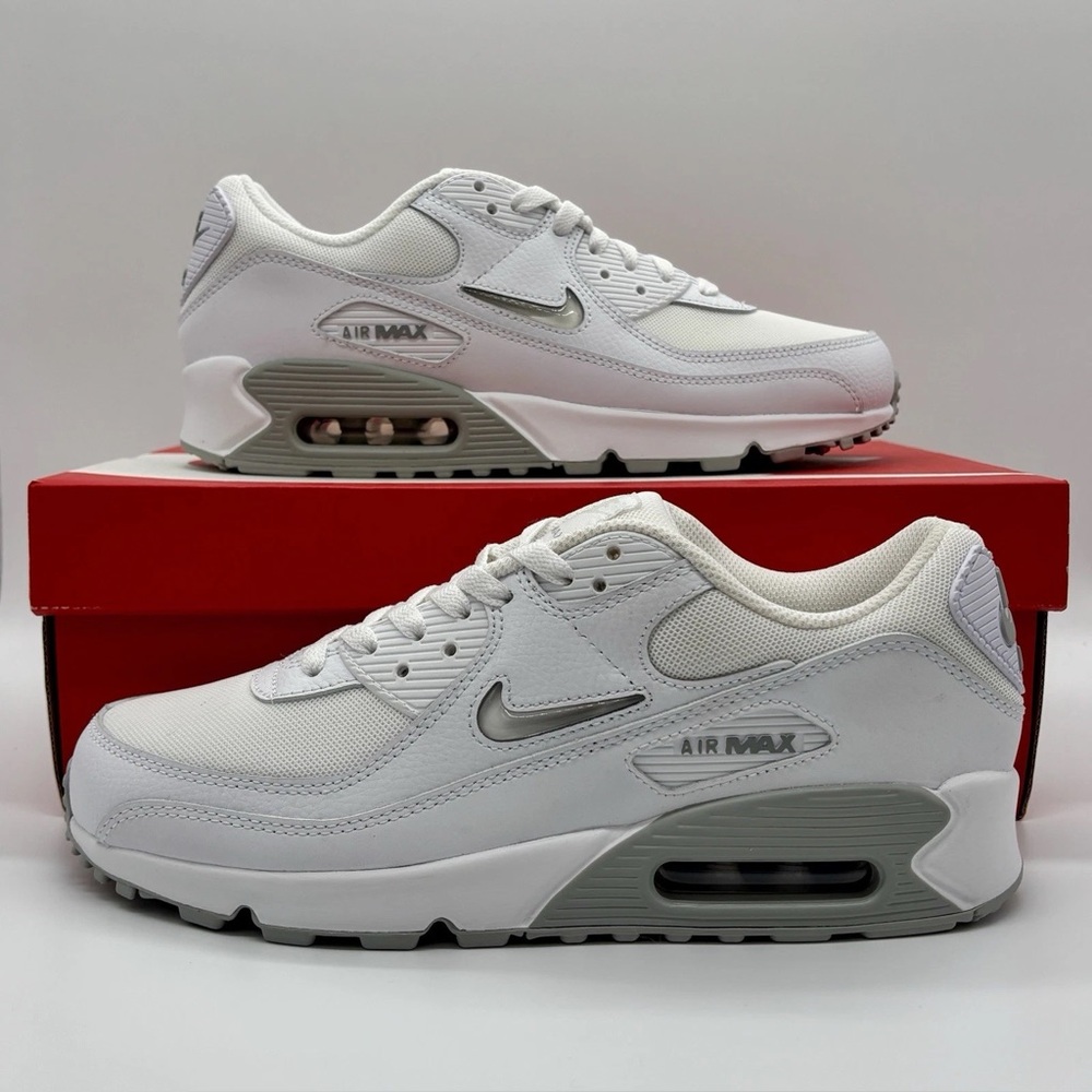 Men's Nike Air Max 90 White Shoes - Jewel Smoke Gray Photon Dust FN8005-100